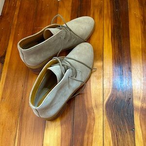 Clark’s Phenia Carnaby Bootie in Sand Suede